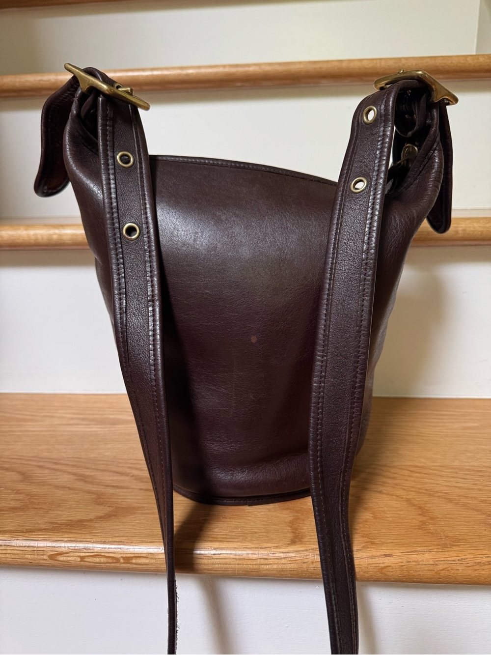 Vintage Coach Helen's Legacy 9953 Mahogany Brown Leather Duffle Bag from Turkey - Picture 14 of 15